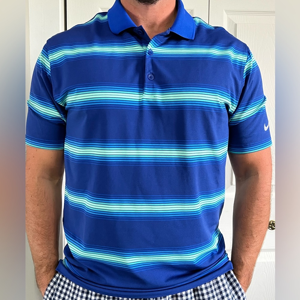Men’s Nike Golf Polo Size Medium